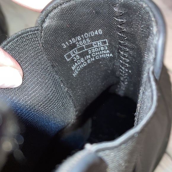 ZARA pull on Matte Black chunky heeled pull on boots Sz35 NWT - Picture 4 of 7